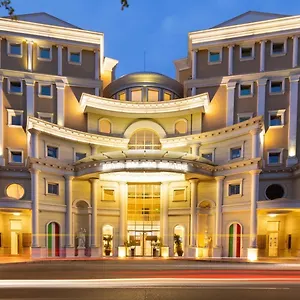 Rome Palace Deluxe Slantschew brjag